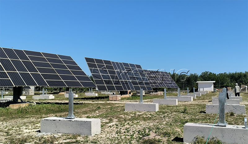 solar panel tracking system